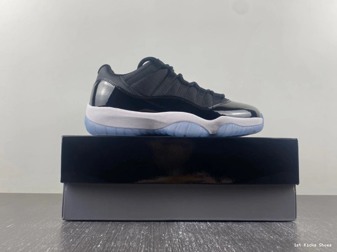 1st Kicks Low Jam Space FV5104-004 Air 11 Jordan 0725